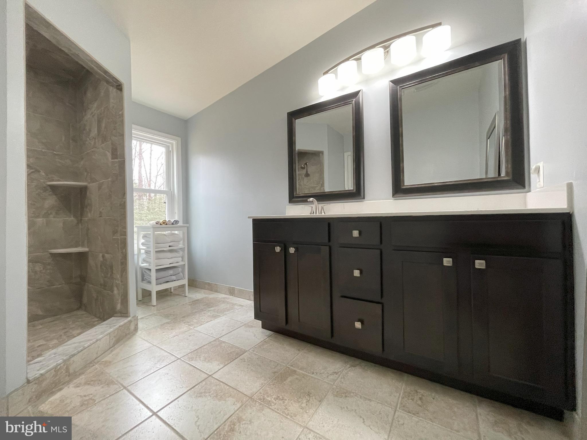 UNIONVILLE - Residential