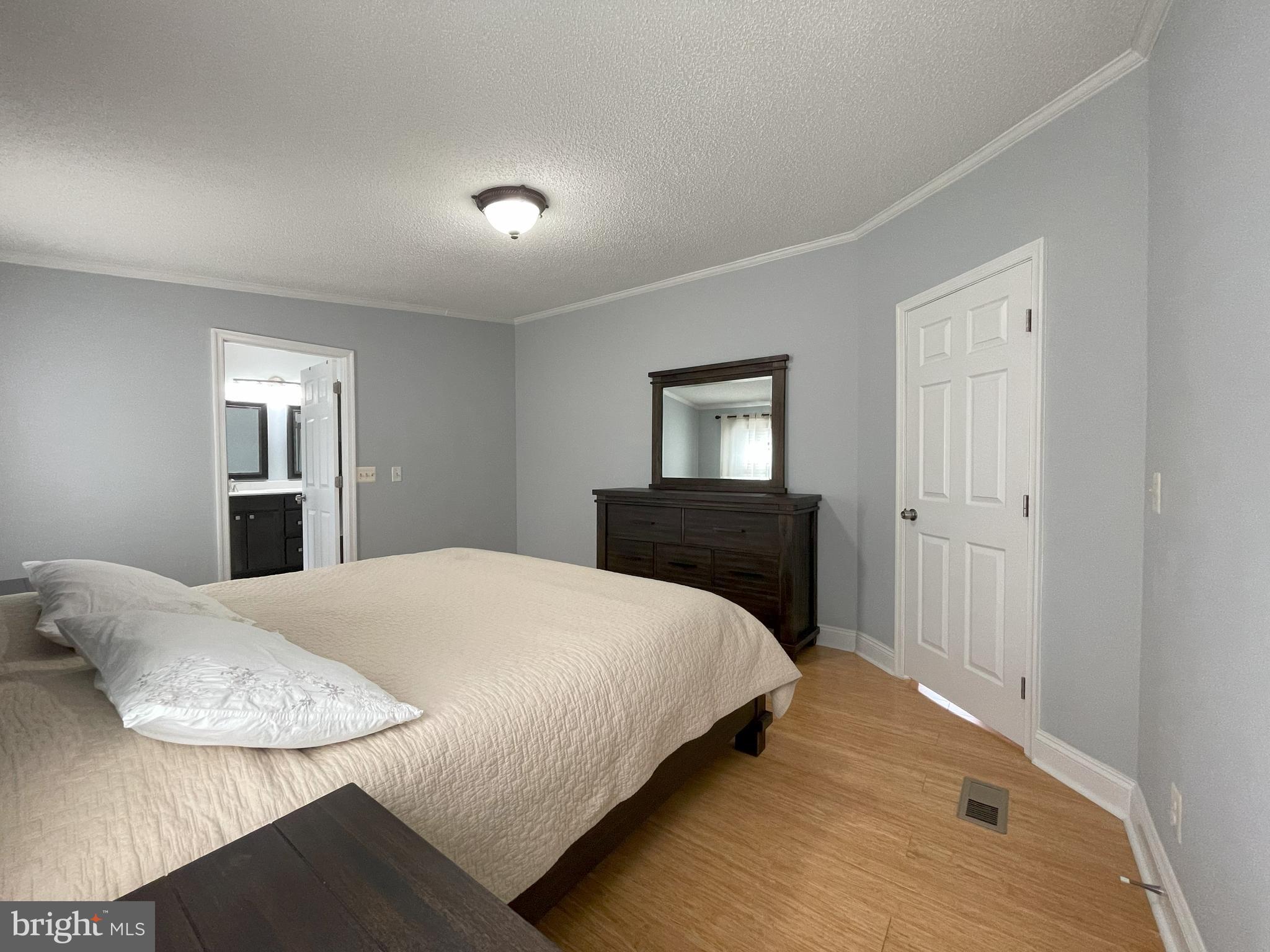 UNIONVILLE - Residential