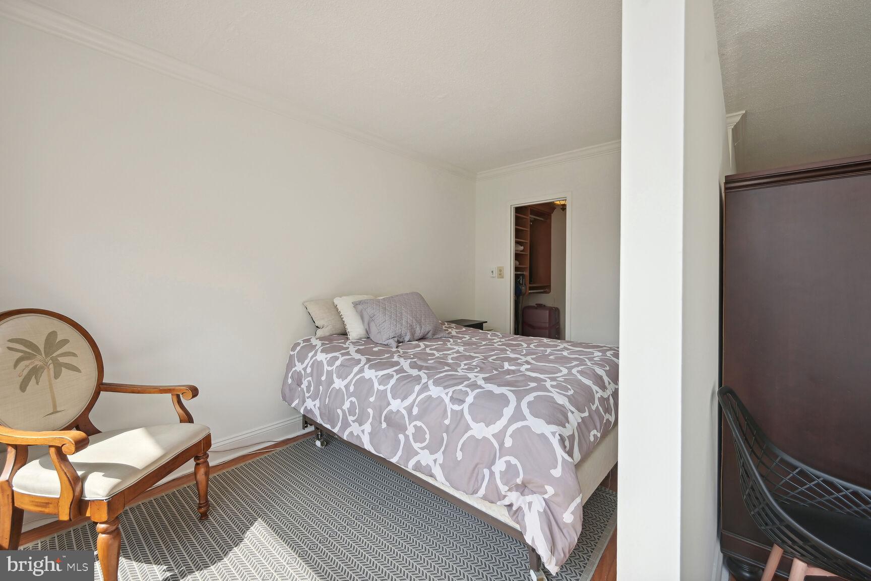 FRIENDSHIP HEIGHTS - Residential