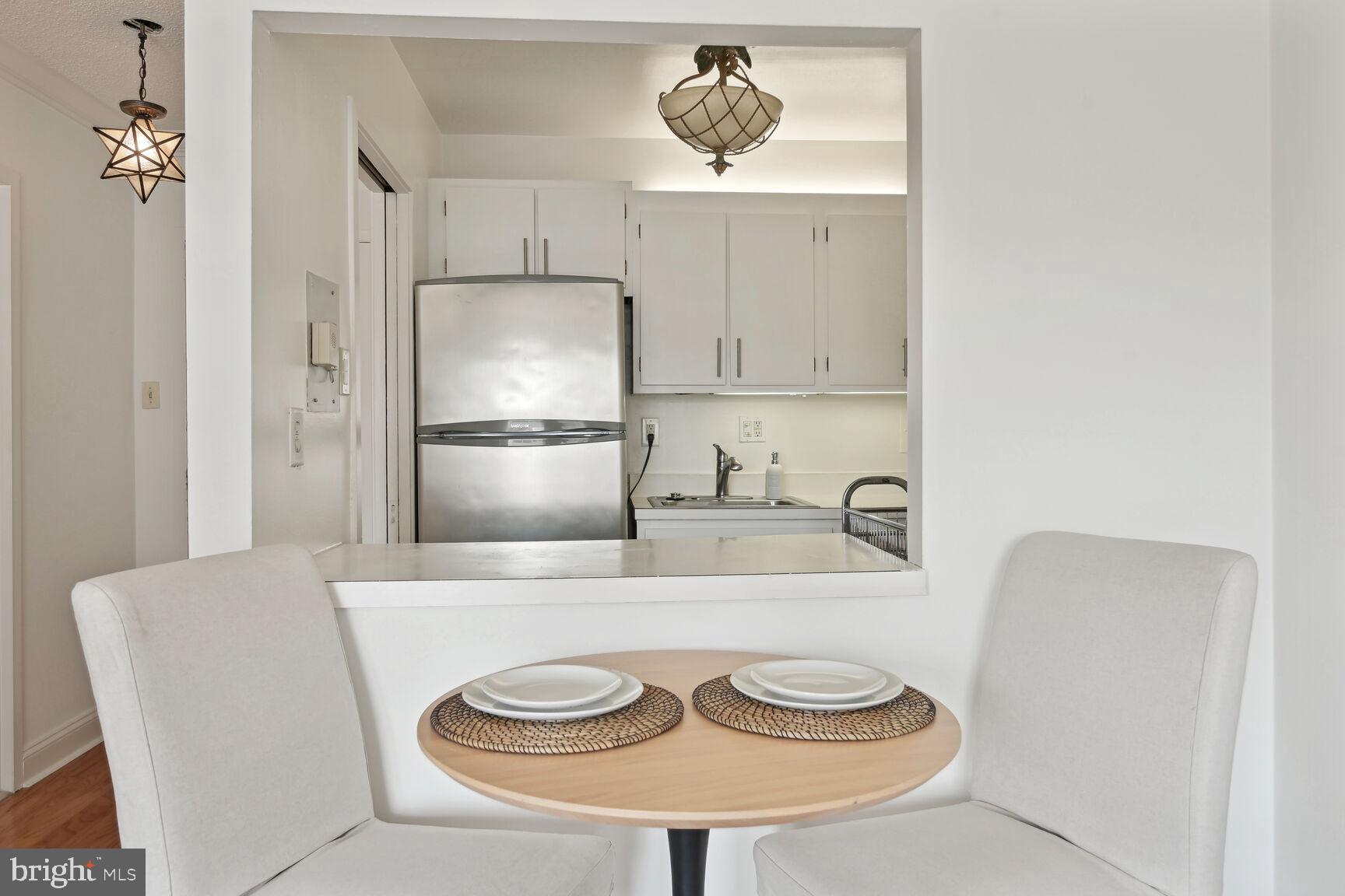 FRIENDSHIP HEIGHTS - Residential