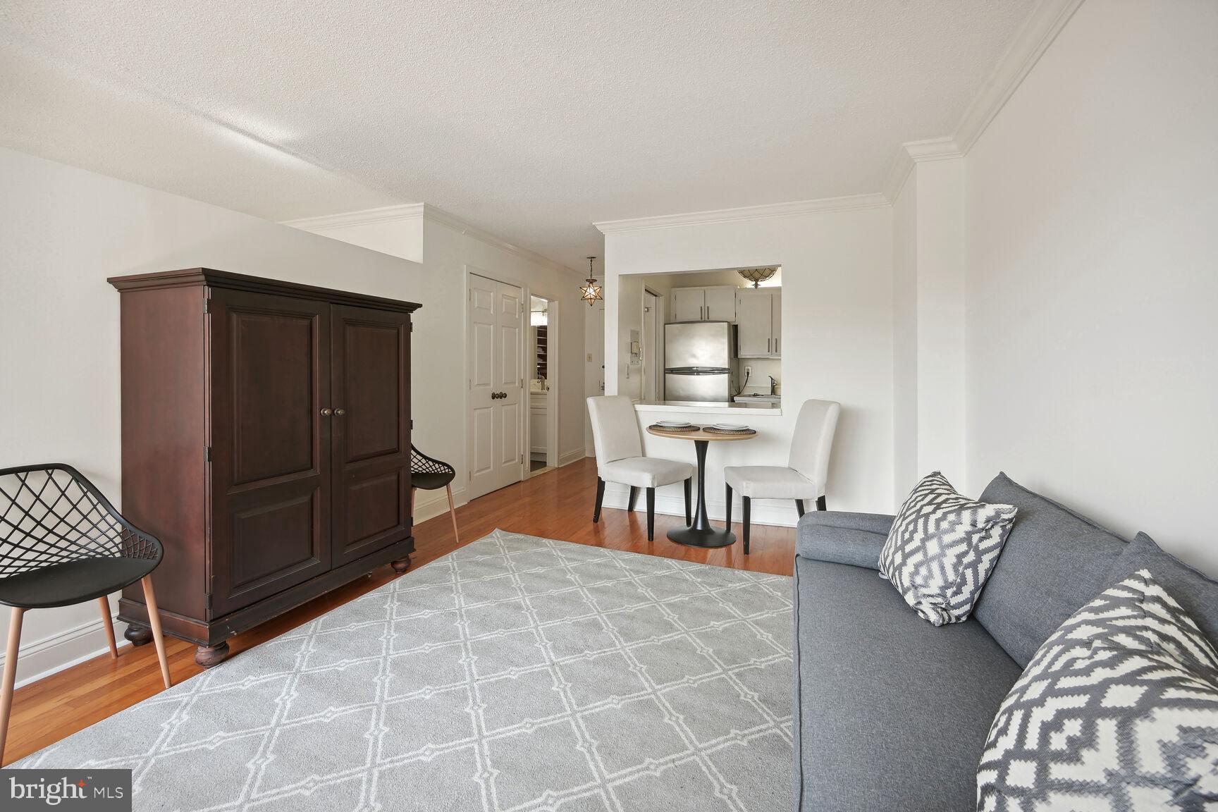 FRIENDSHIP HEIGHTS - Residential