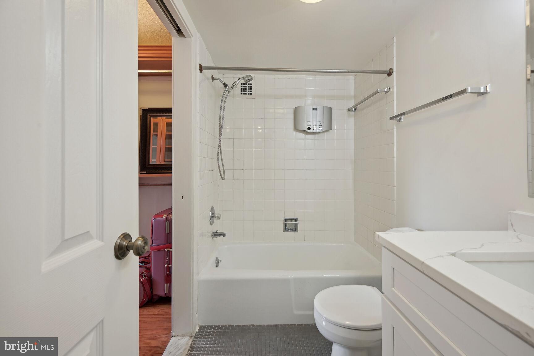 FRIENDSHIP HEIGHTS - Residential