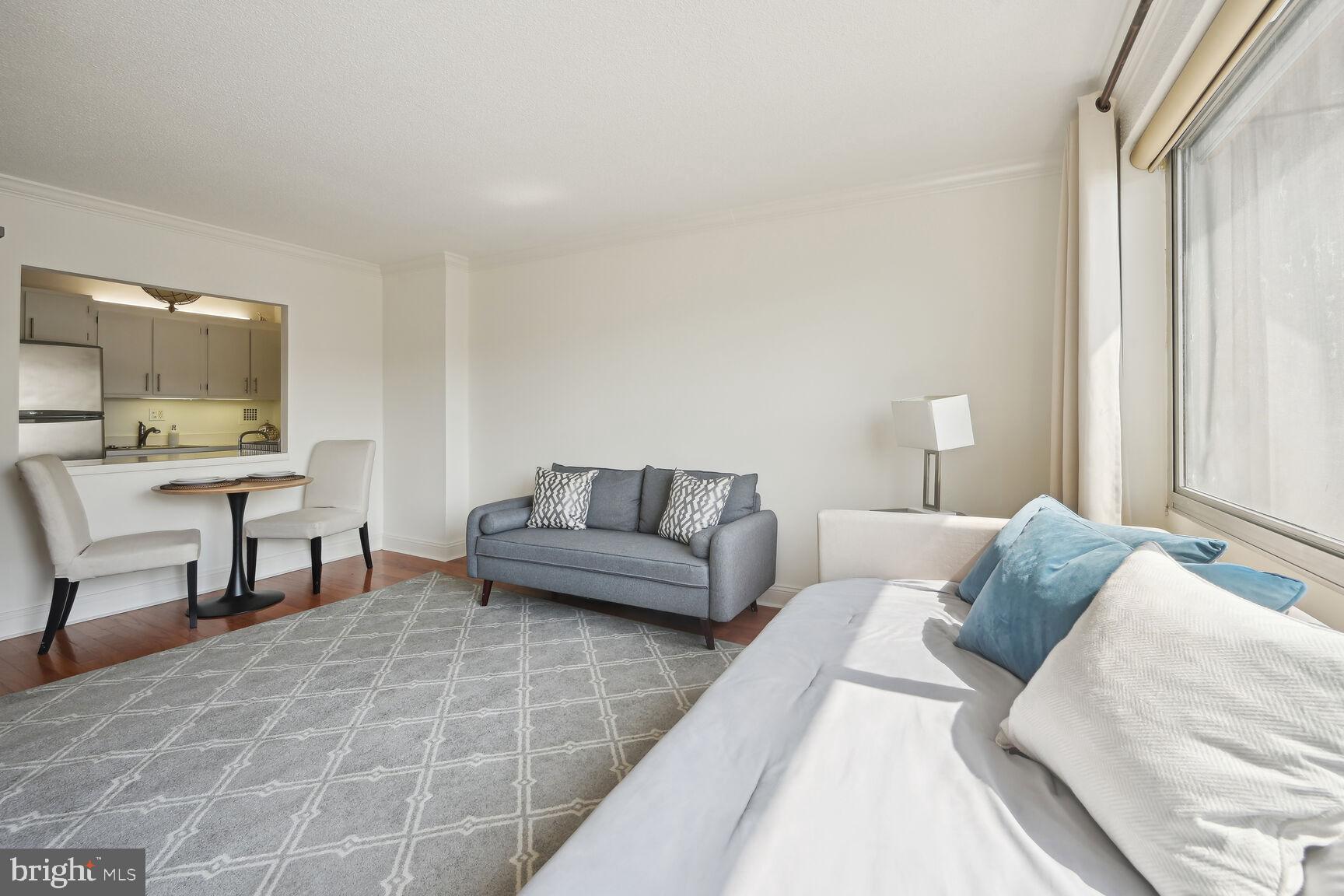 FRIENDSHIP HEIGHTS - Residential