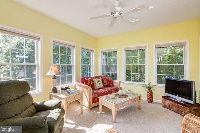 PATRIOTS GLEN - Residential