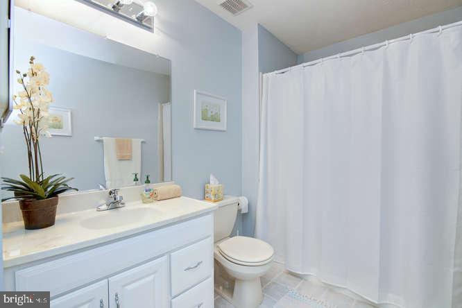 PATRIOTS GLEN - Residential