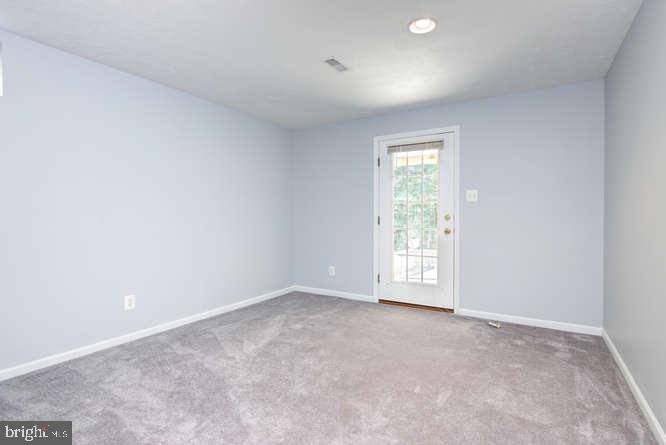 PATRIOTS GLEN - Residential