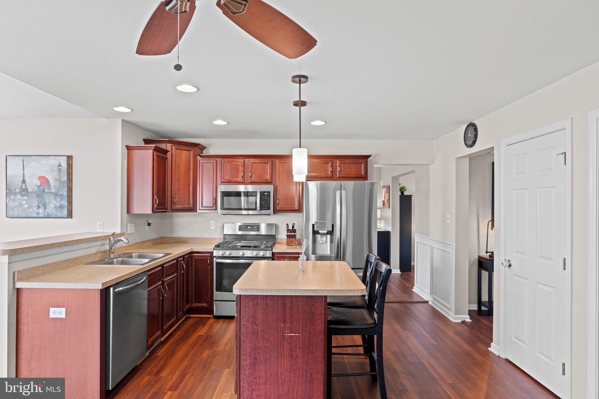 ARBOR GREENE - Residential