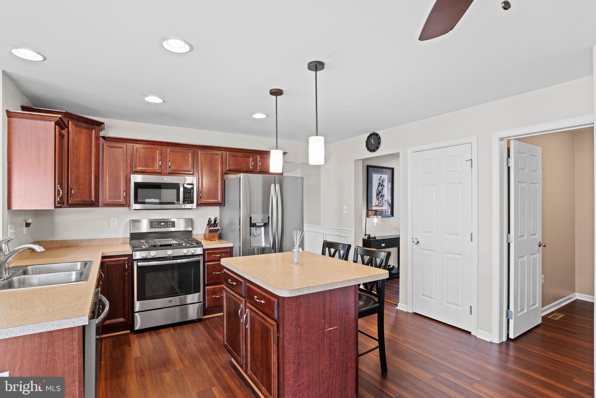 ARBOR GREENE - Residential