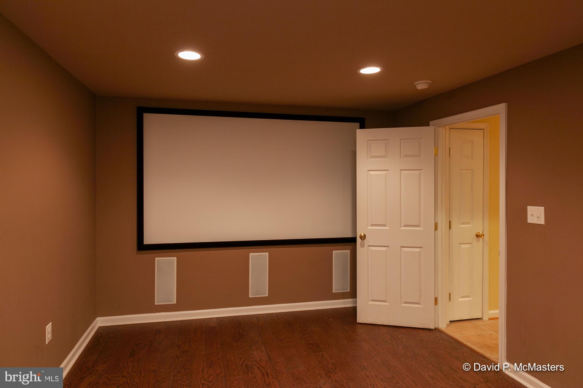 CROSSINGS ON THE POTOMAC - Residential