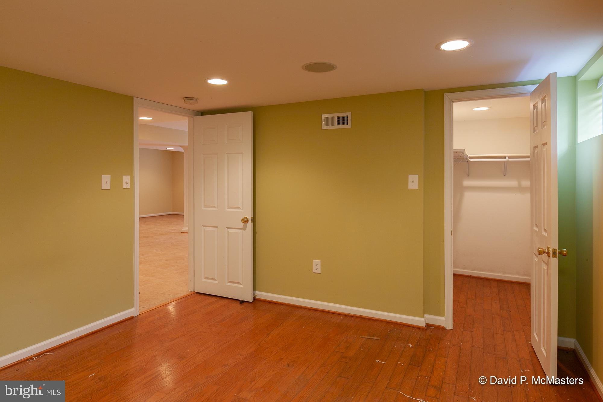 CROSSINGS ON THE POTOMAC - Residential