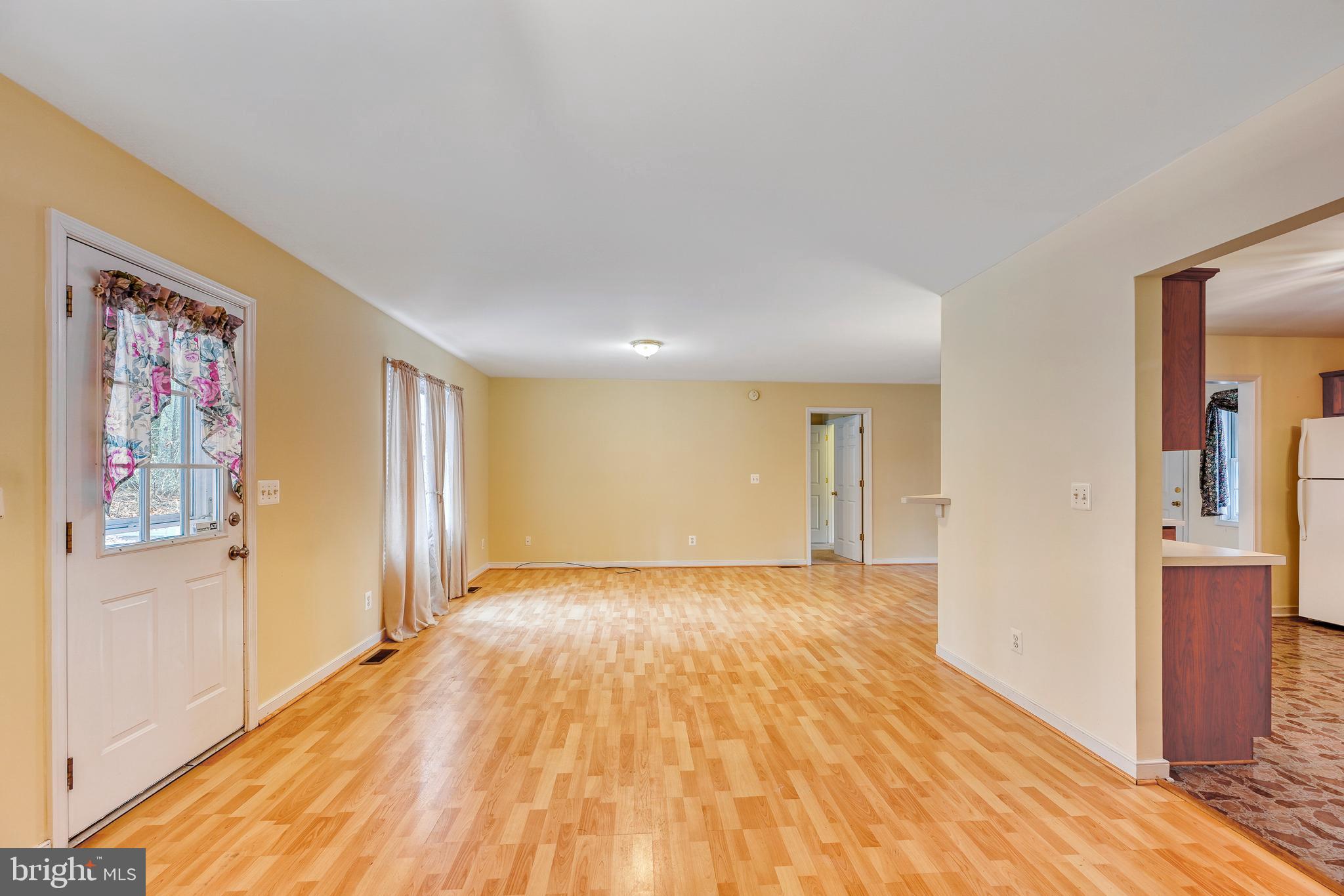 LAKE CAROLINE - Residential