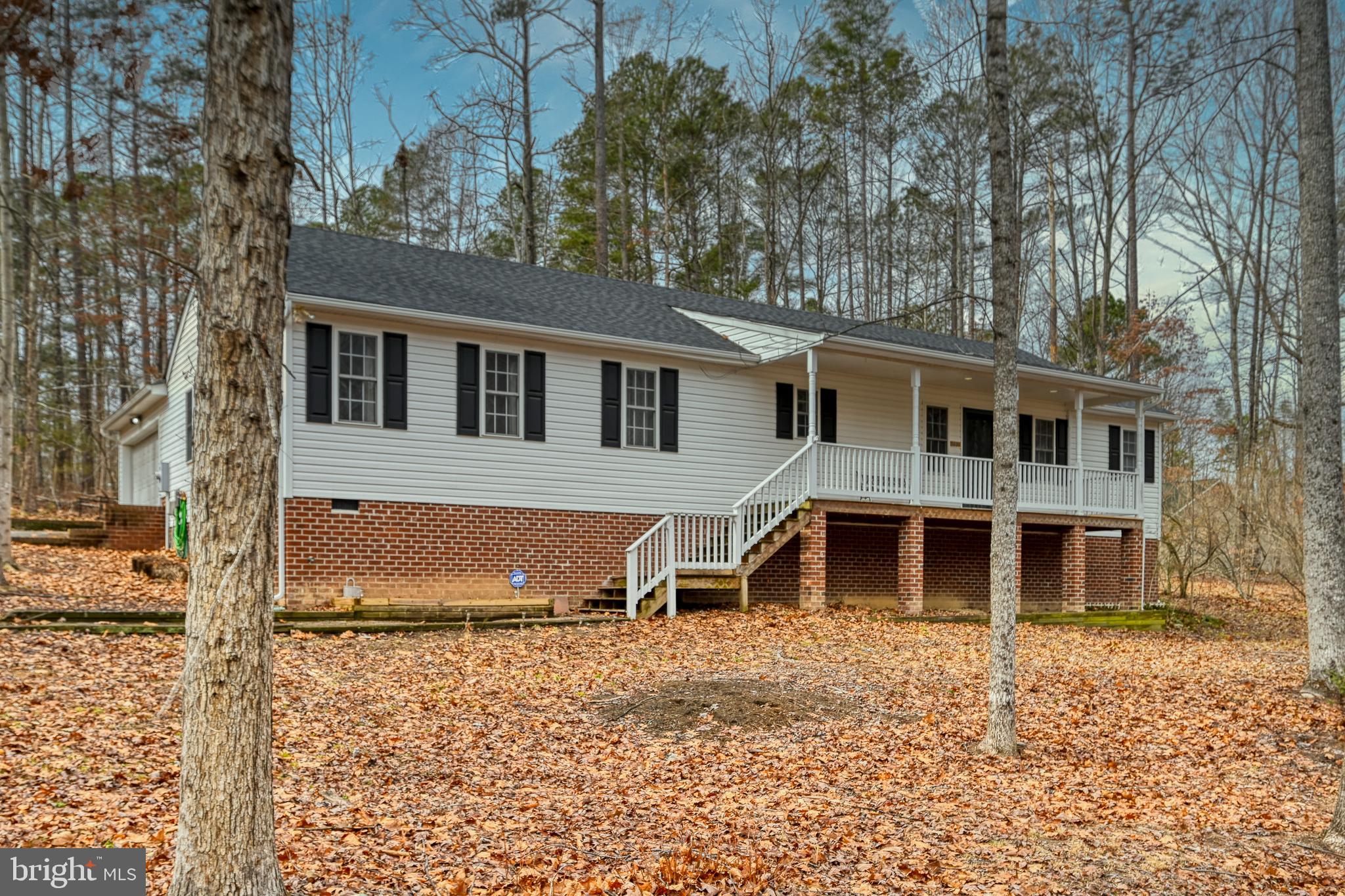 LAKE CAROLINE - Residential