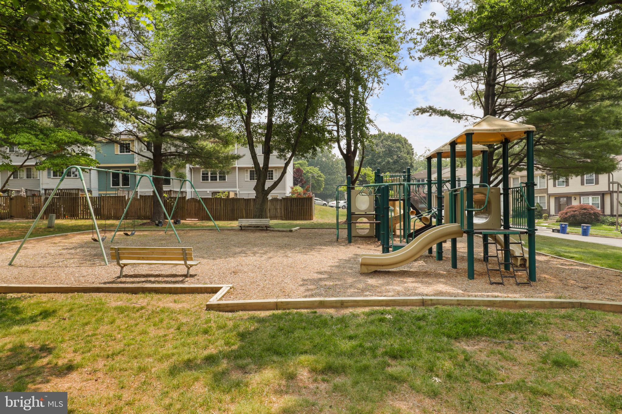 RESTON - Residential