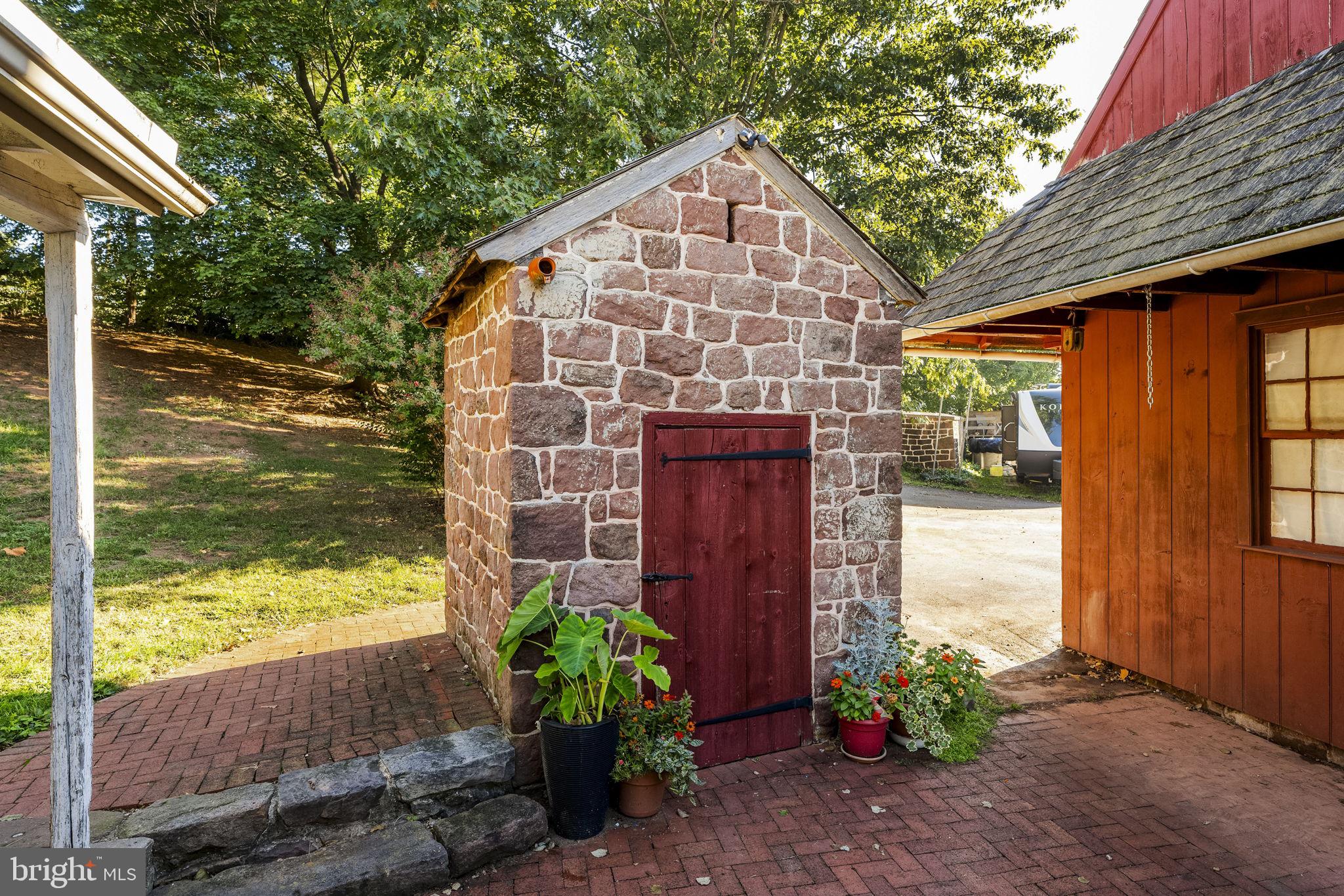 EAST COCALICO TWP - Residential