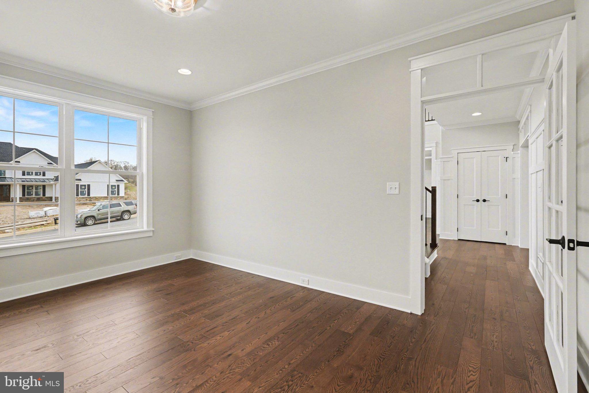 OAK HILL - Residential