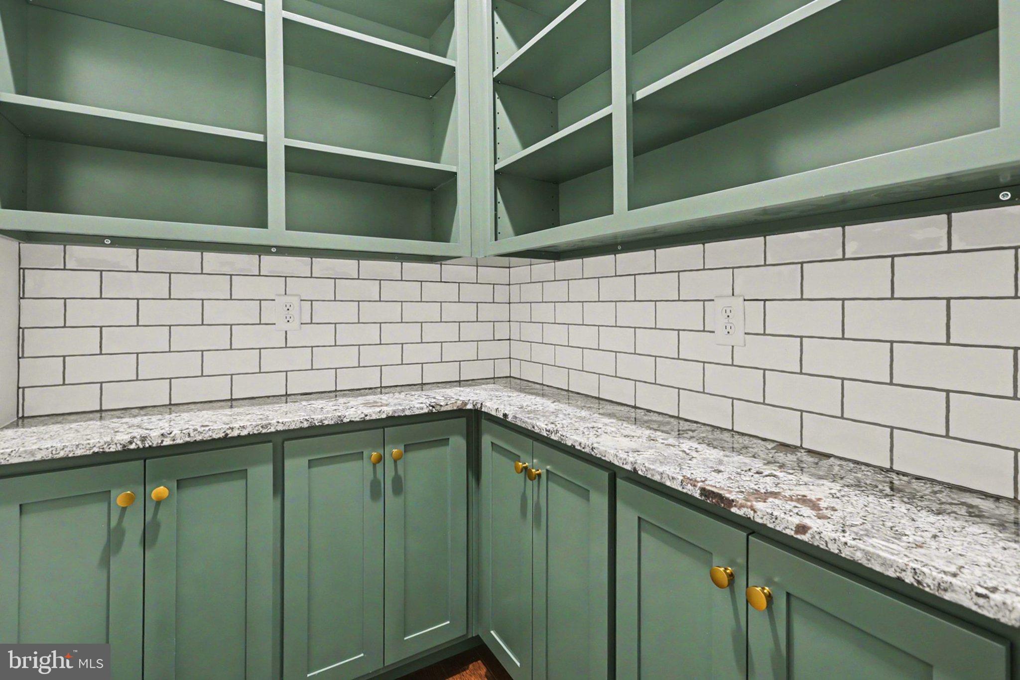 OAK HILL - Residential