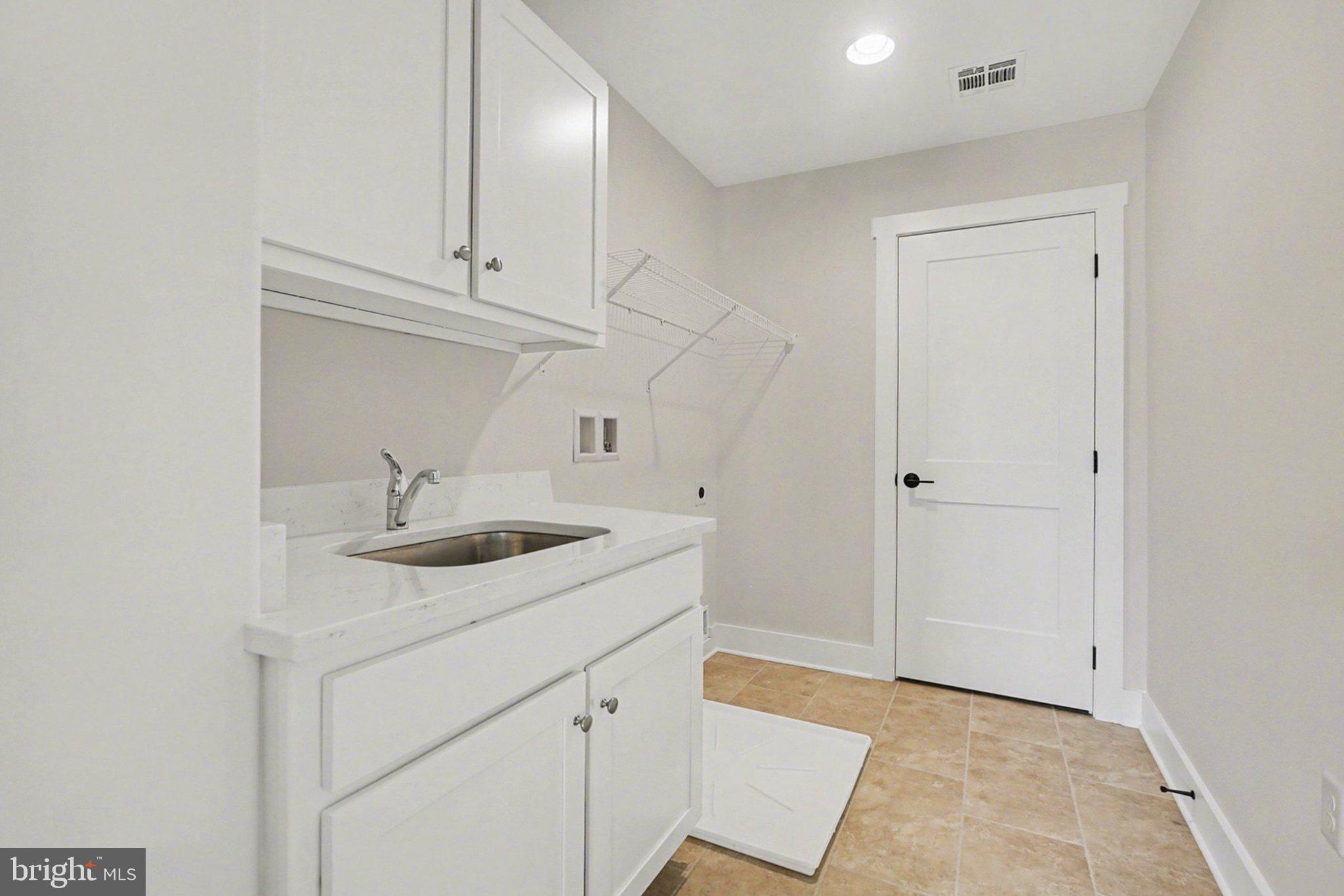 OAK HILL - Residential