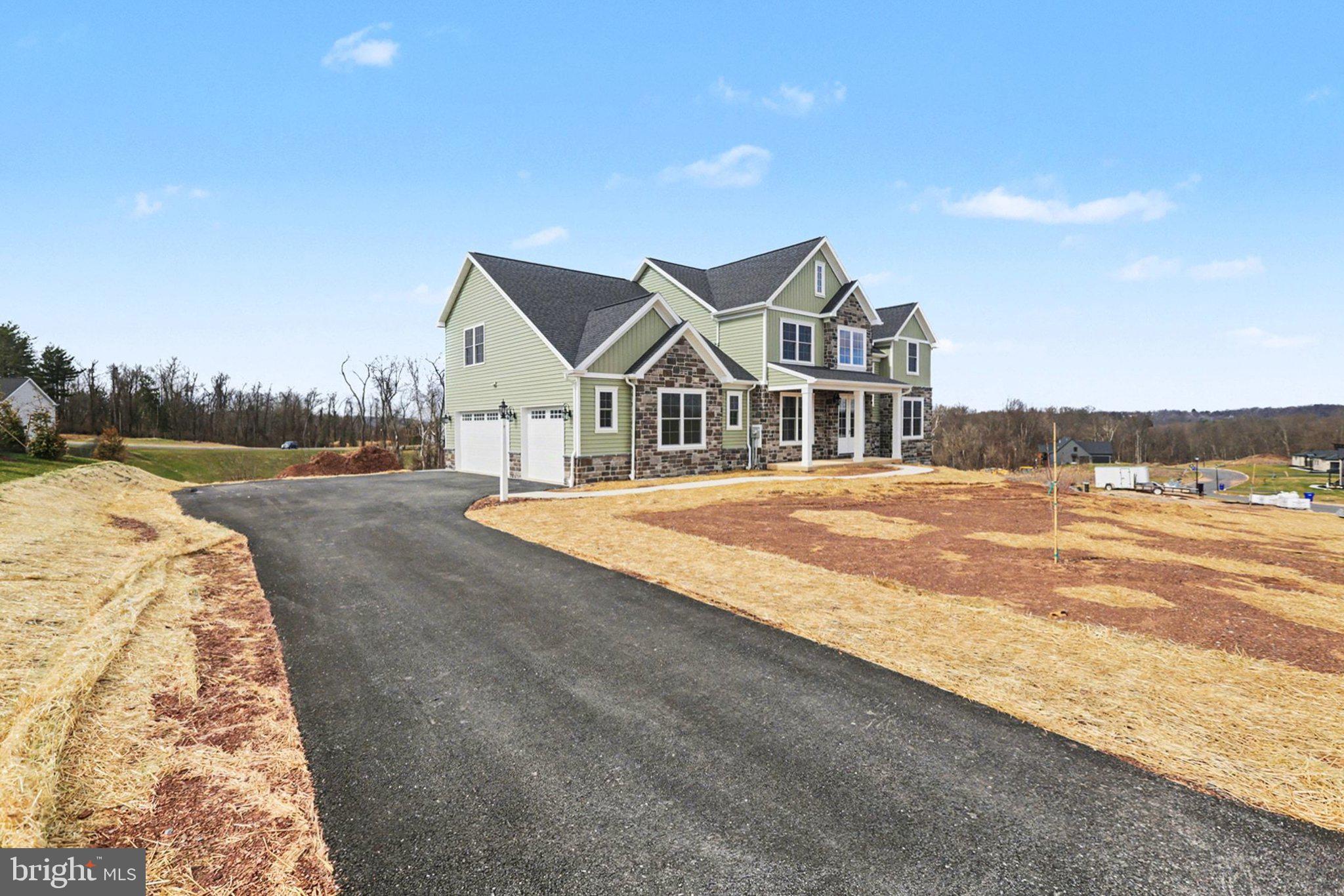 OAK HILL - Residential