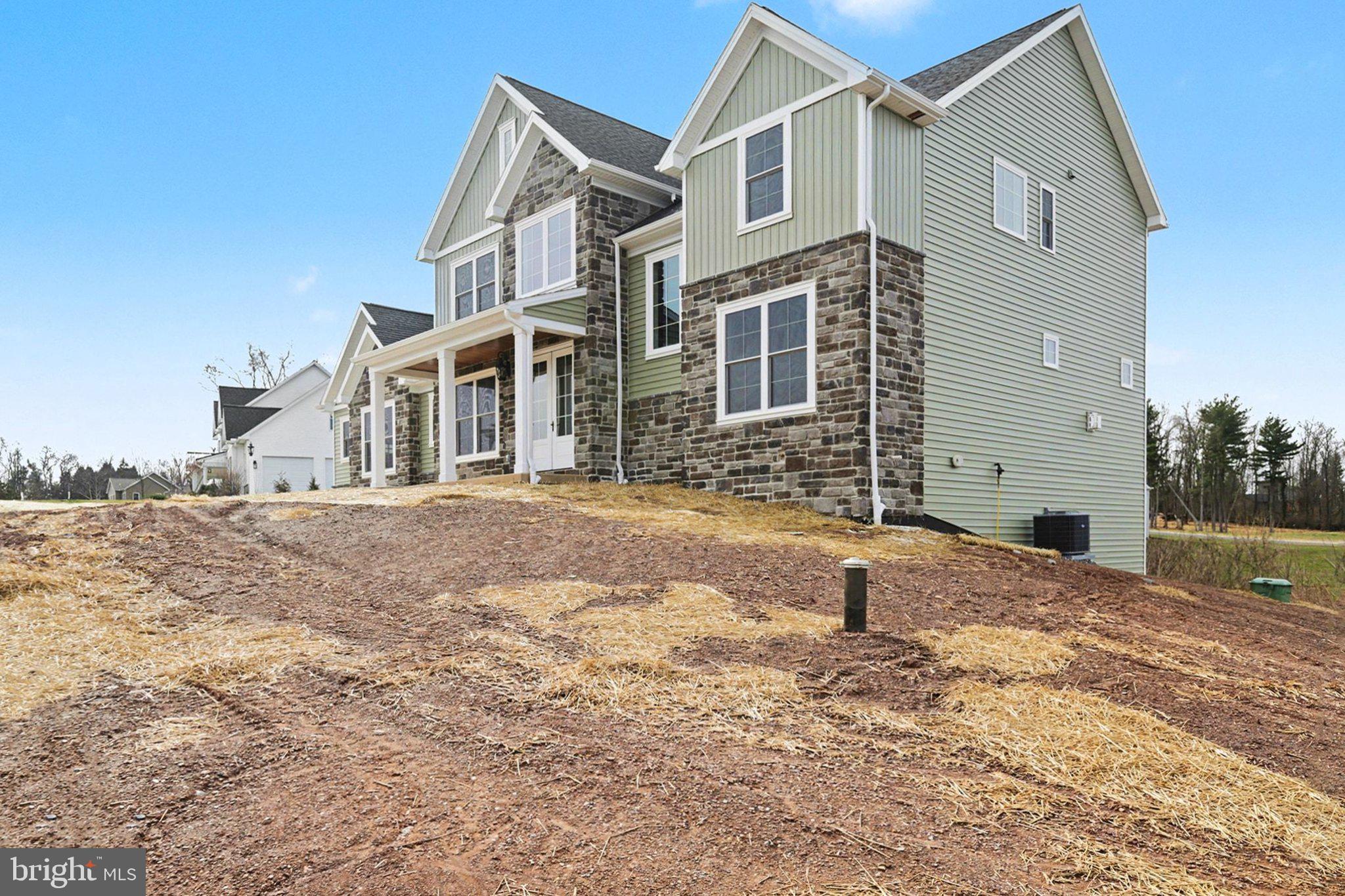 OAK HILL - Residential