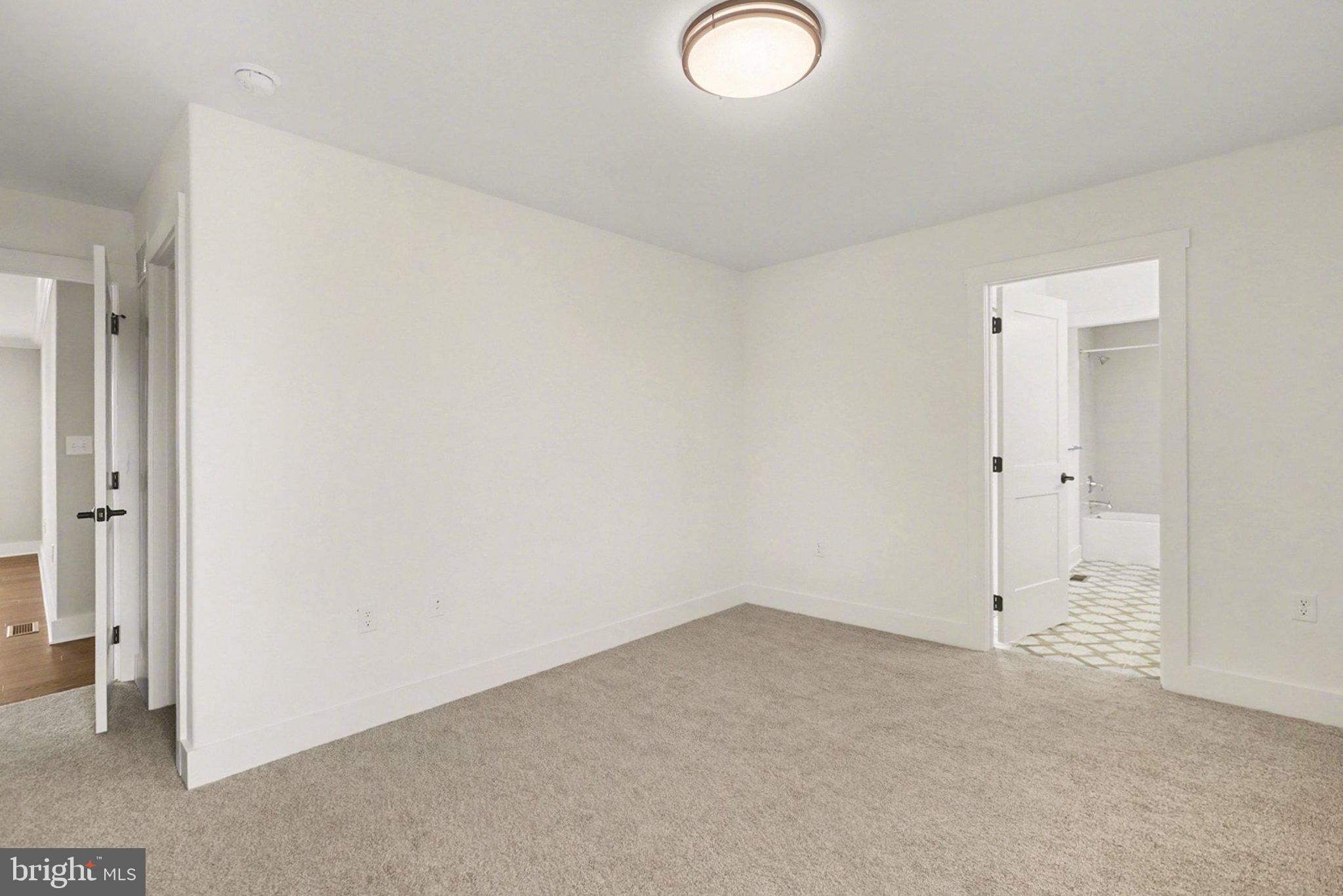 OAK HILL - Residential