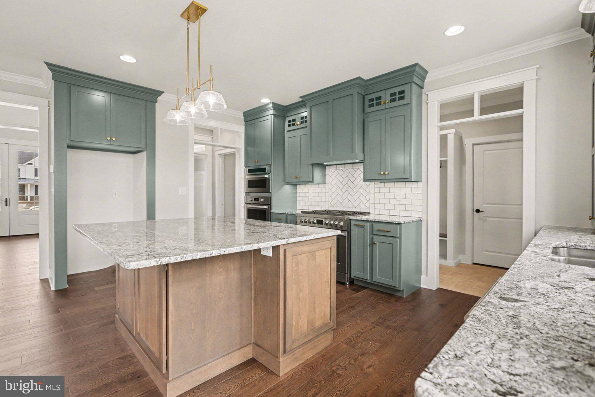 OAK HILL - Residential