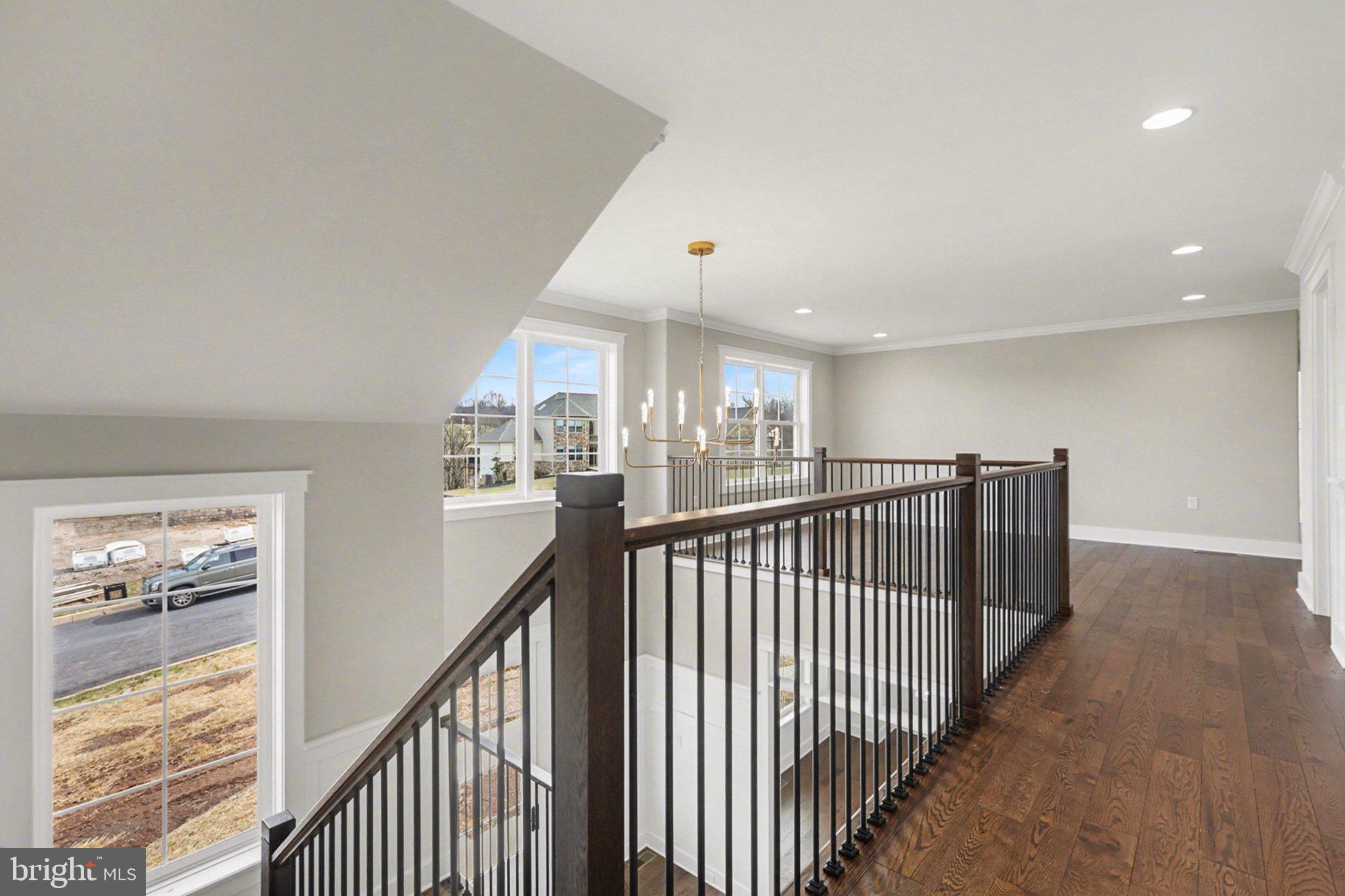 OAK HILL - Residential