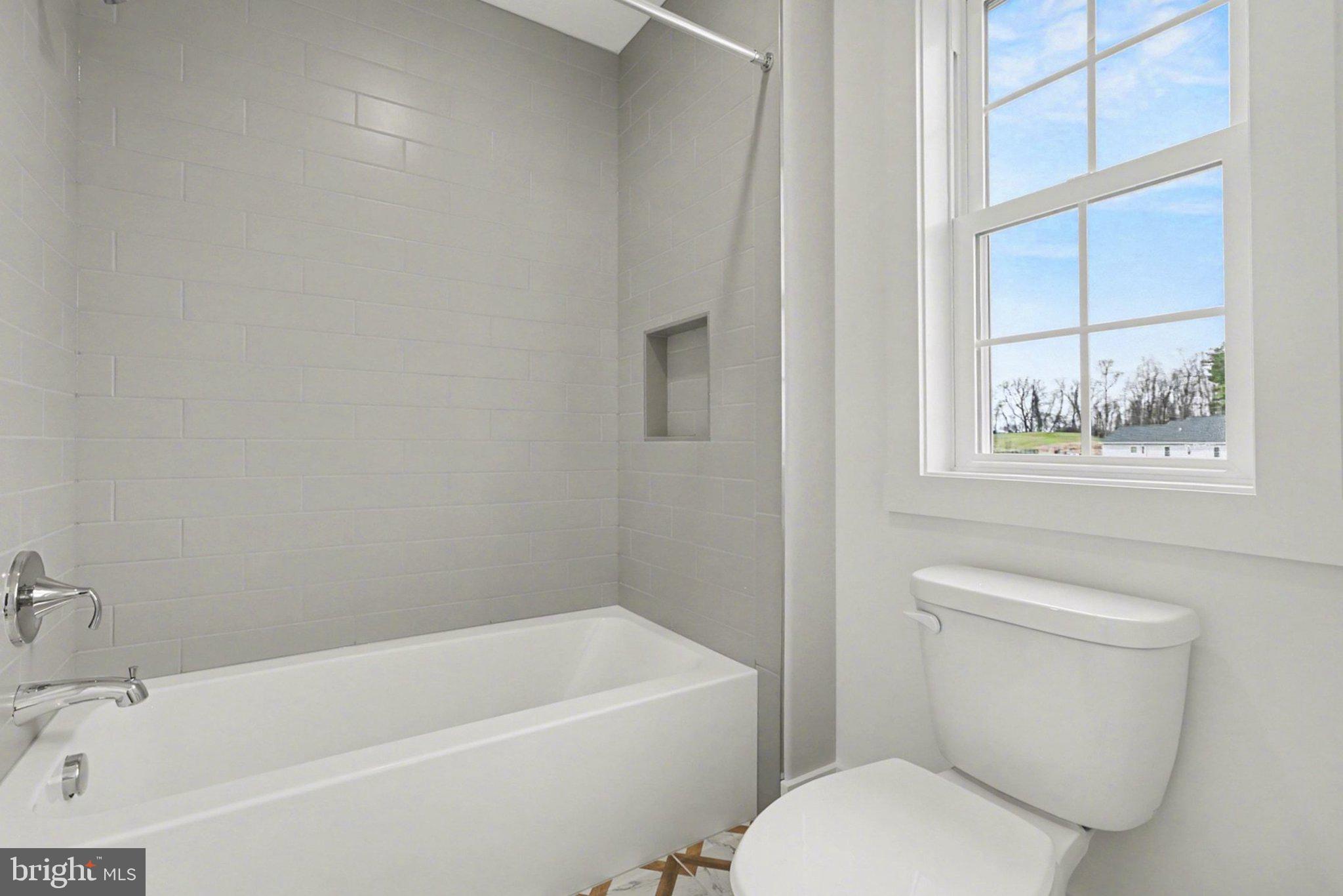 OAK HILL - Residential