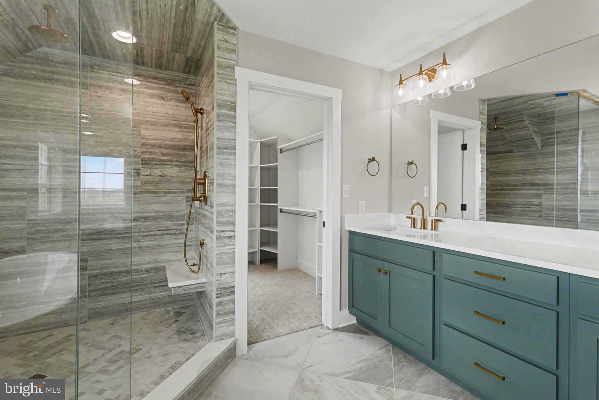 OAK HILL - Residential