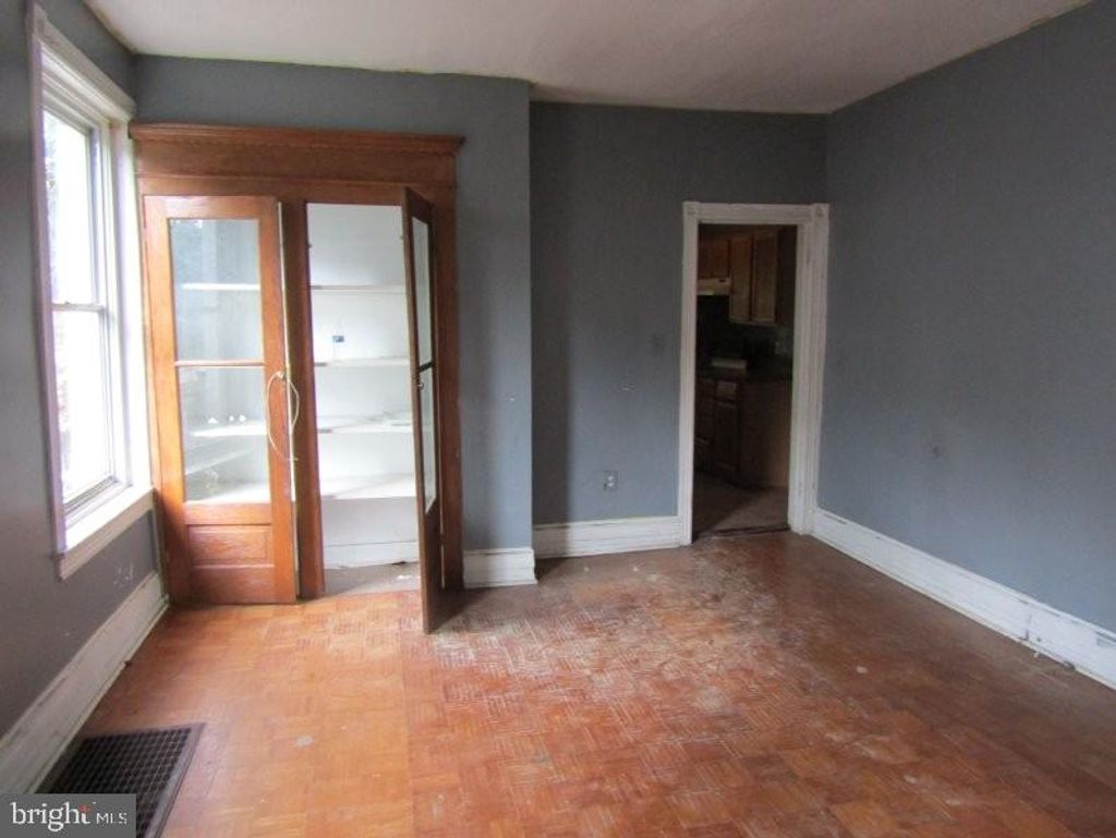 Photo of 53 E Essex Avenue, LANSDOWNE, PA 19050 (MLS # PADE2101942)