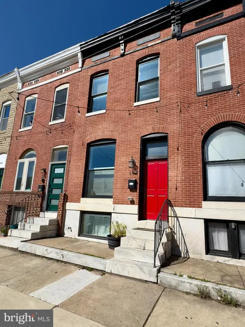 MLS: MDBA2165196