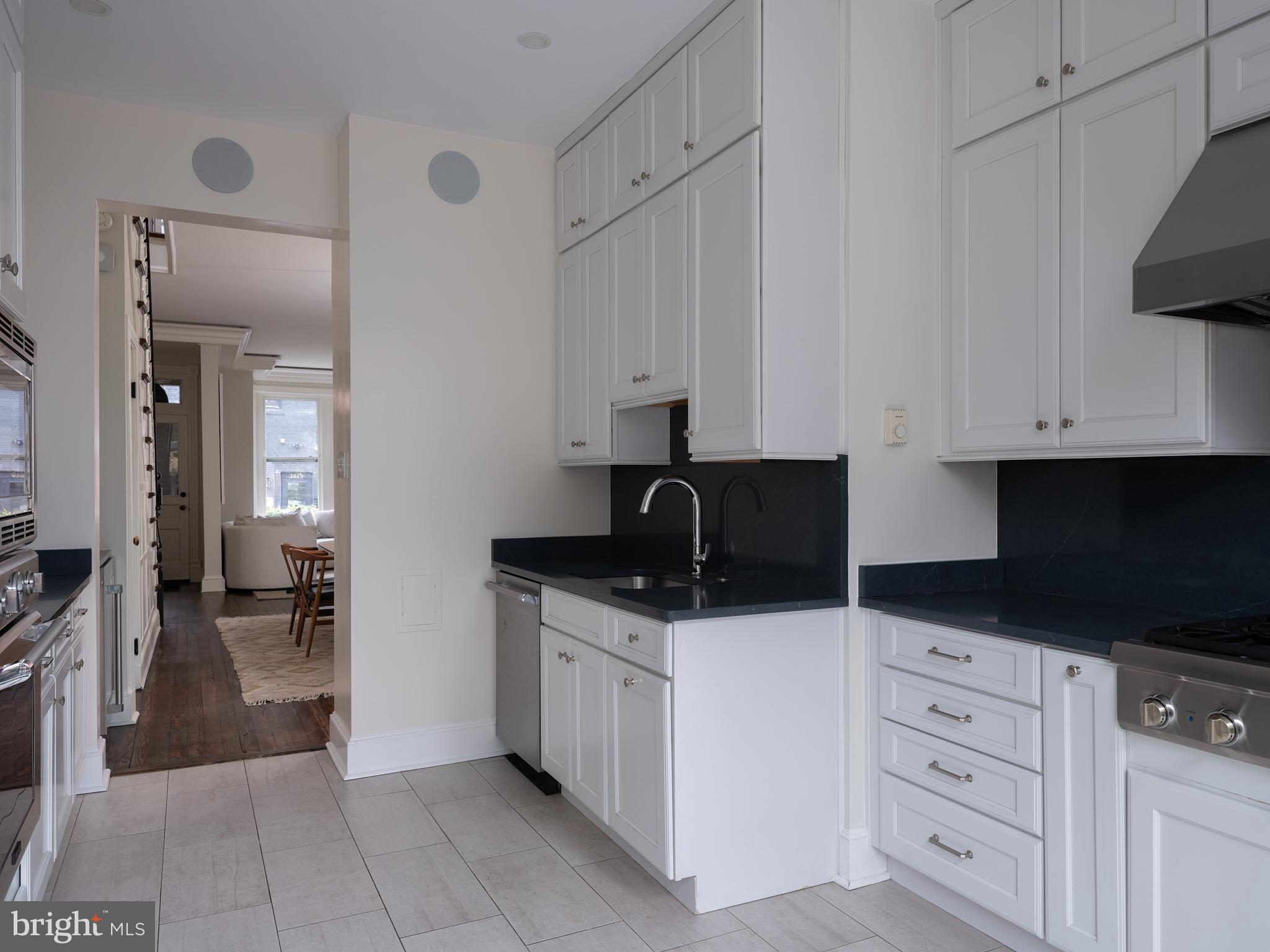 1624 SWANN STREET NW