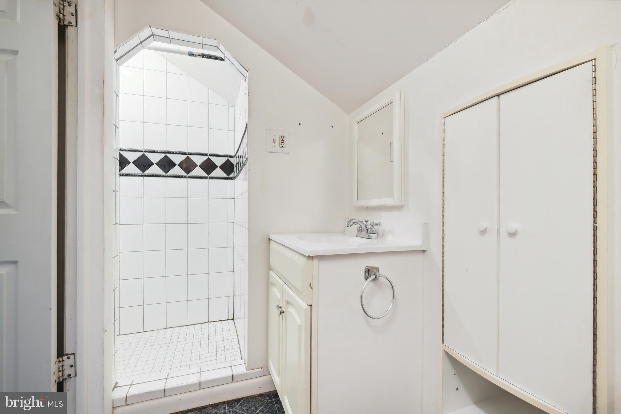 TWINBROOK - Residential