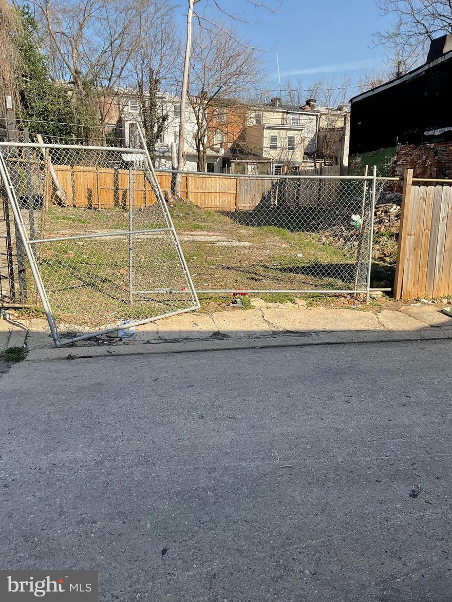 Welcome to a prime opportunity in Hollins Market, just a stone's throw away from the newly renovated Hollins Market. This vacant lot, boasting 0.05 acres of untapped potential, awaits your visionary touch. Situated in an area undergoing revitalization, this property presents an exceptional investment prospect.
This offers an affordable entry point into the Baltimore real estate market. Whether you're considering new construction, development, or a long-term investment strategy, this parcel provides a blank canvas for your aspirations.  Seize this chance to be a part of the transformation and capitalize on the potential of this dynamic locale.