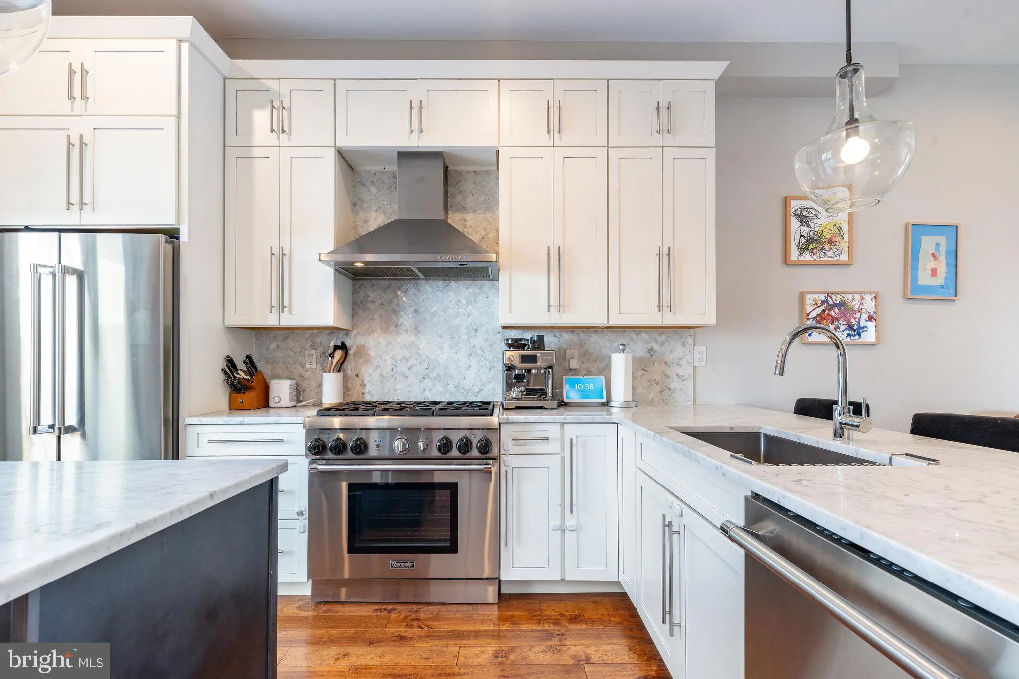 Philadelphia, Pennsylvania 19130, United States, 3 Bedrooms Bedrooms, ,4 BathroomsBathrooms,Residential,Contingent,184882