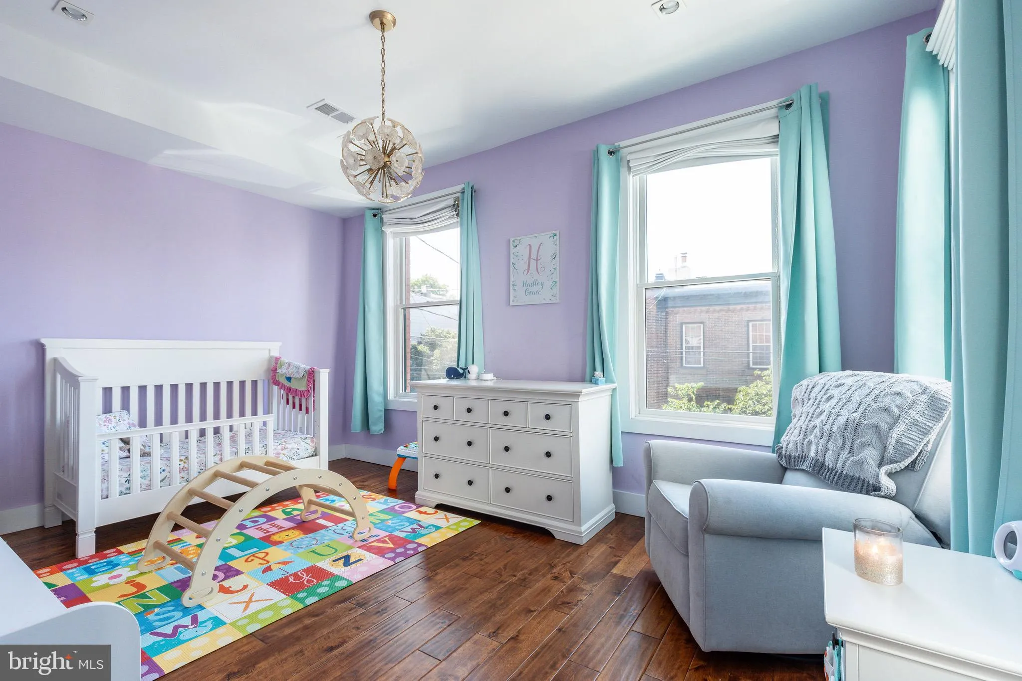 Philadelphia, Pennsylvania 19130, United States, 3 Bedrooms Bedrooms, ,4 BathroomsBathrooms,Residential,Contingent,184882