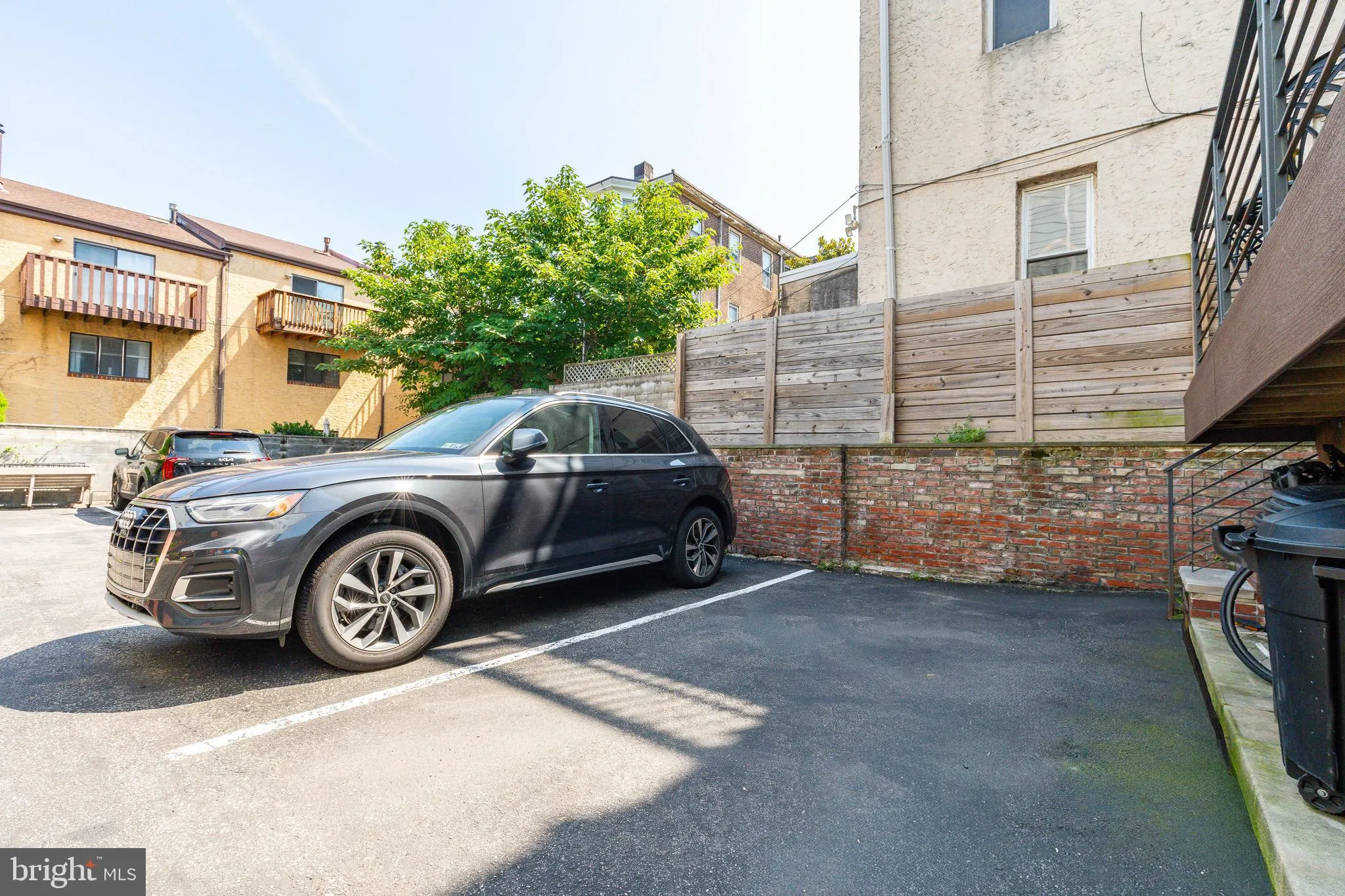 Philadelphia, Pennsylvania 19130, United States, 3 Bedrooms Bedrooms, ,4 BathroomsBathrooms,Residential,Contingent,184882