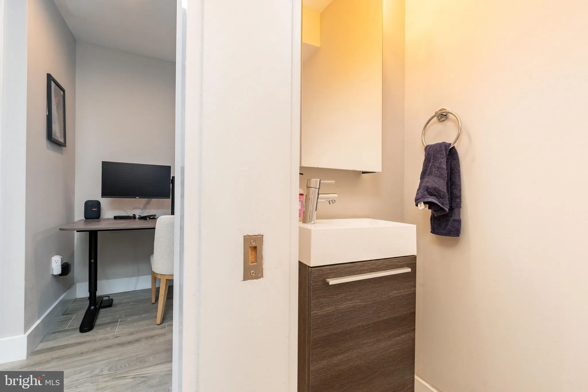 Philadelphia, Pennsylvania 19130, United States, 3 Bedrooms Bedrooms, ,4 BathroomsBathrooms,Residential,Contingent,184882