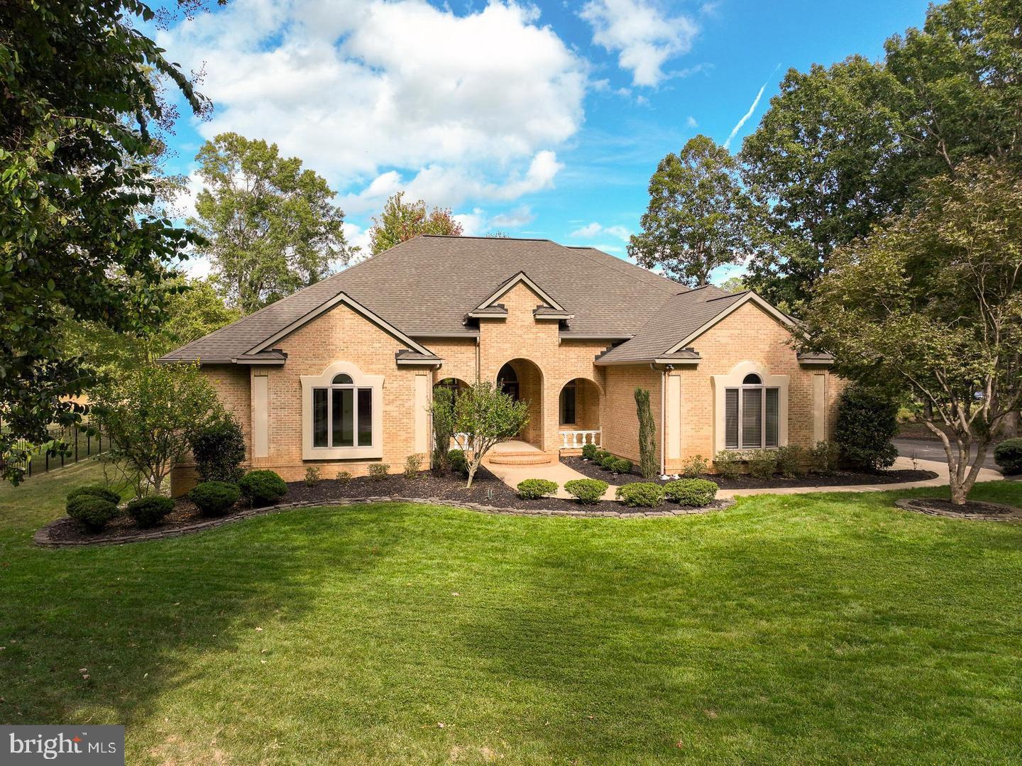 FAWN LAKE - Residential