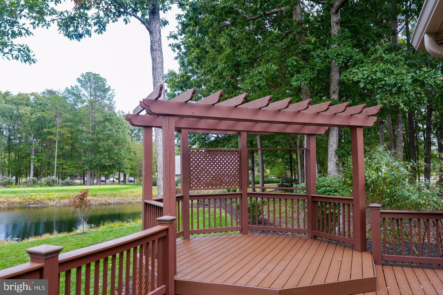 FAWN LAKE - Residential