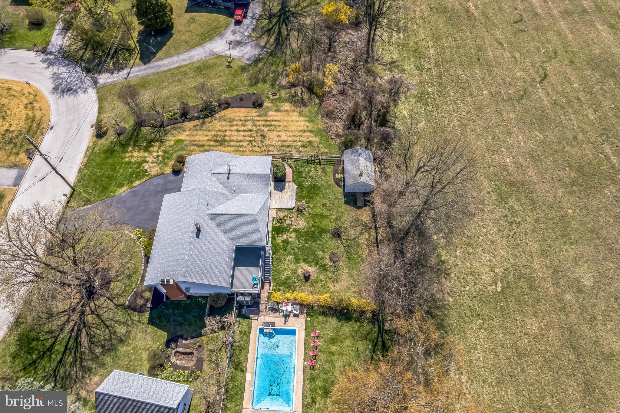 WILLBOURNE ACRES - Residential