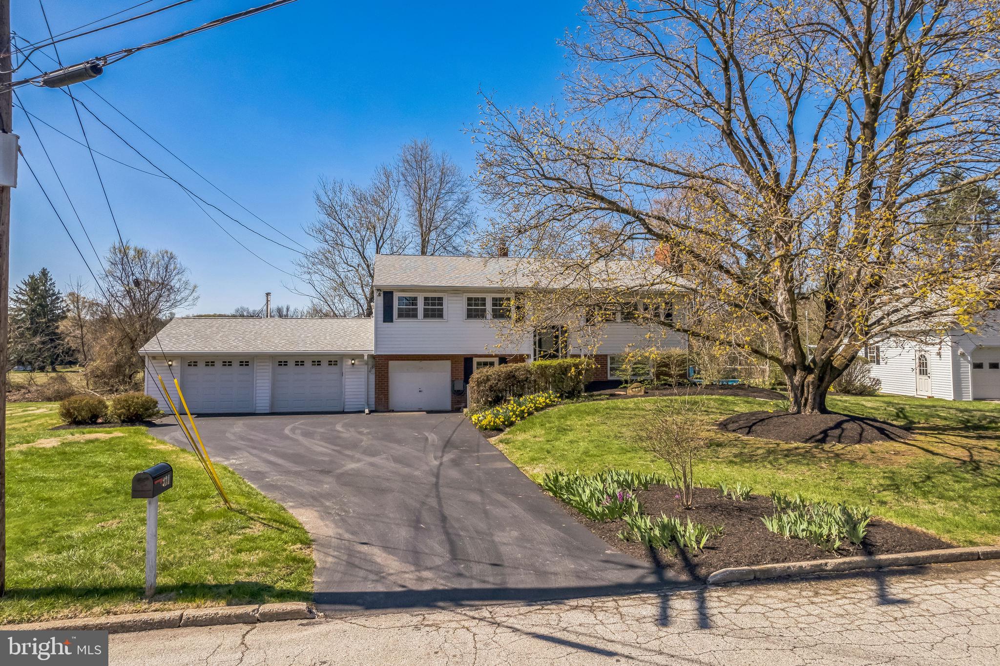 WILLBOURNE ACRES - Residential