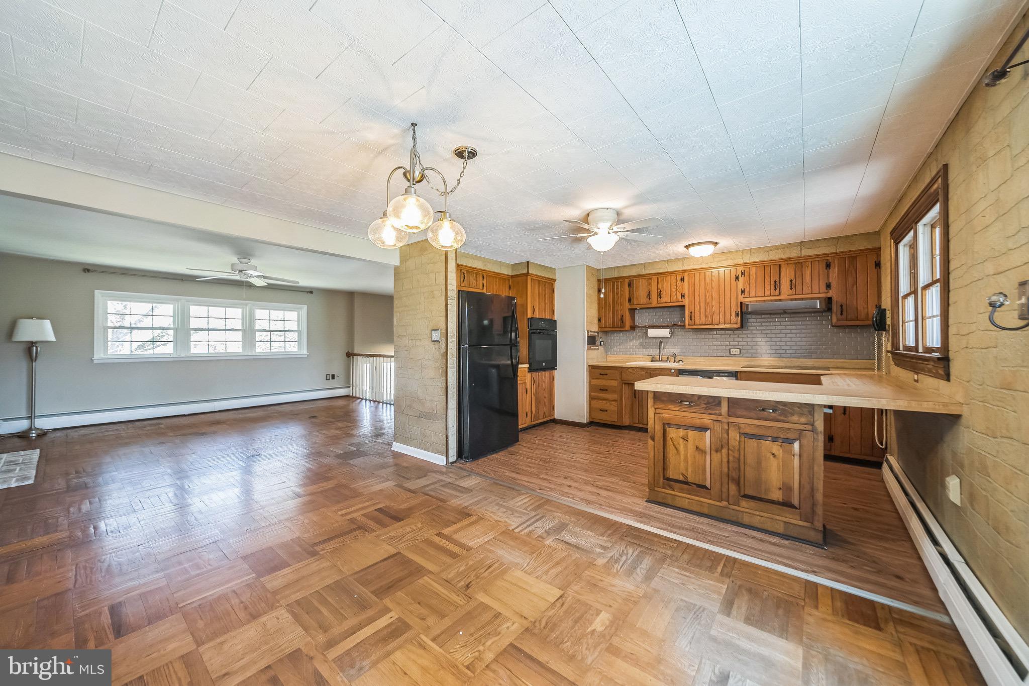 WILLBOURNE ACRES - Residential