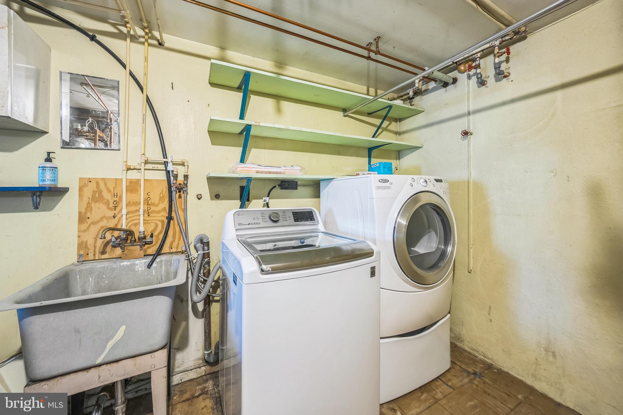 WILLBOURNE ACRES - Residential