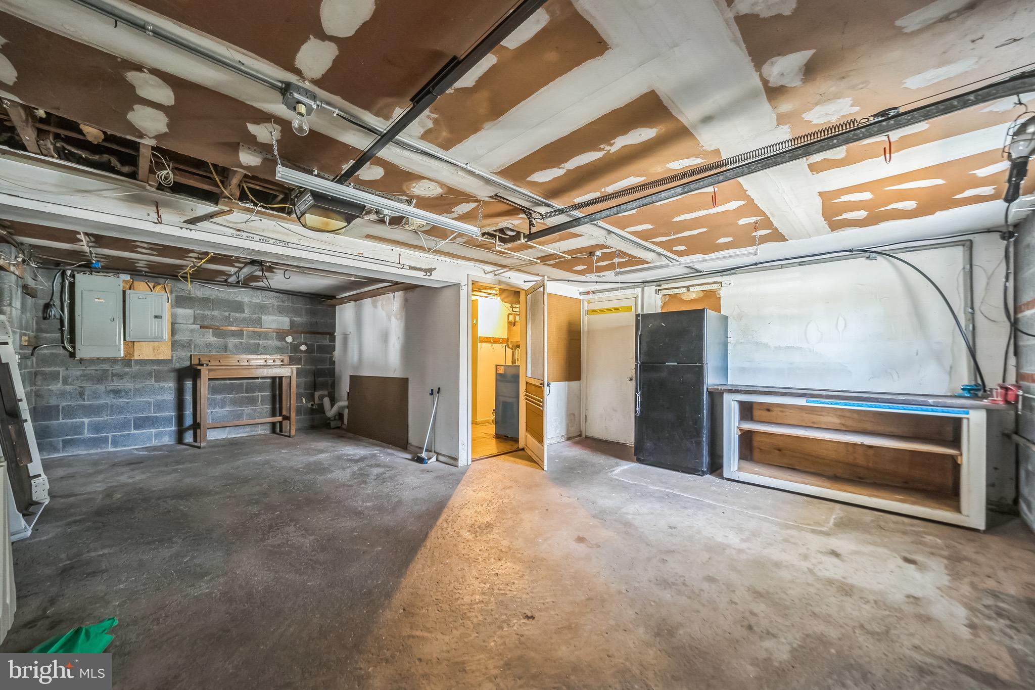 WILLBOURNE ACRES - Residential