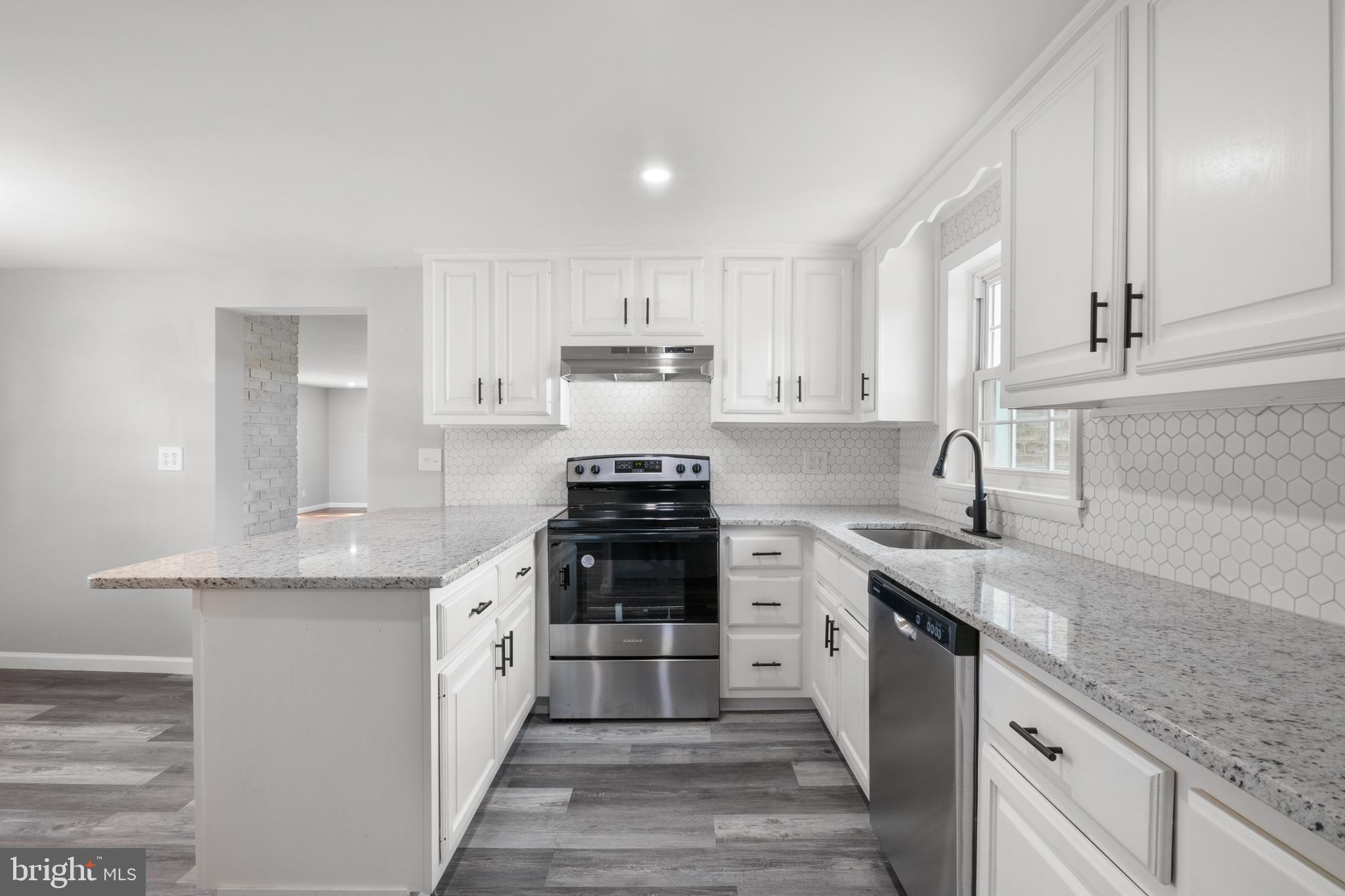 NORTH CODORUS TWP - Residential