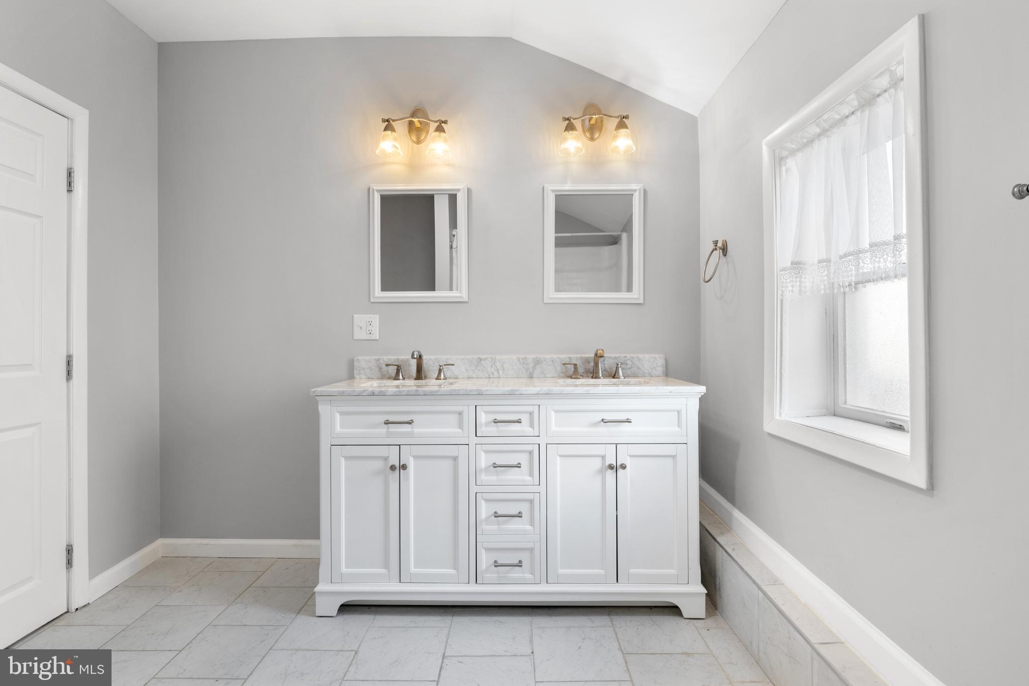 NORTH CODORUS TWP - Residential