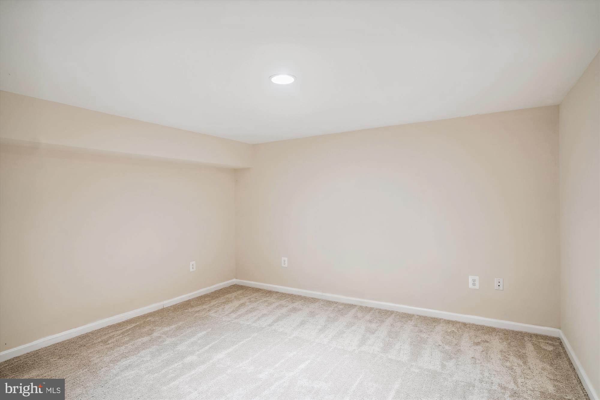 WEST END PARK - Residential