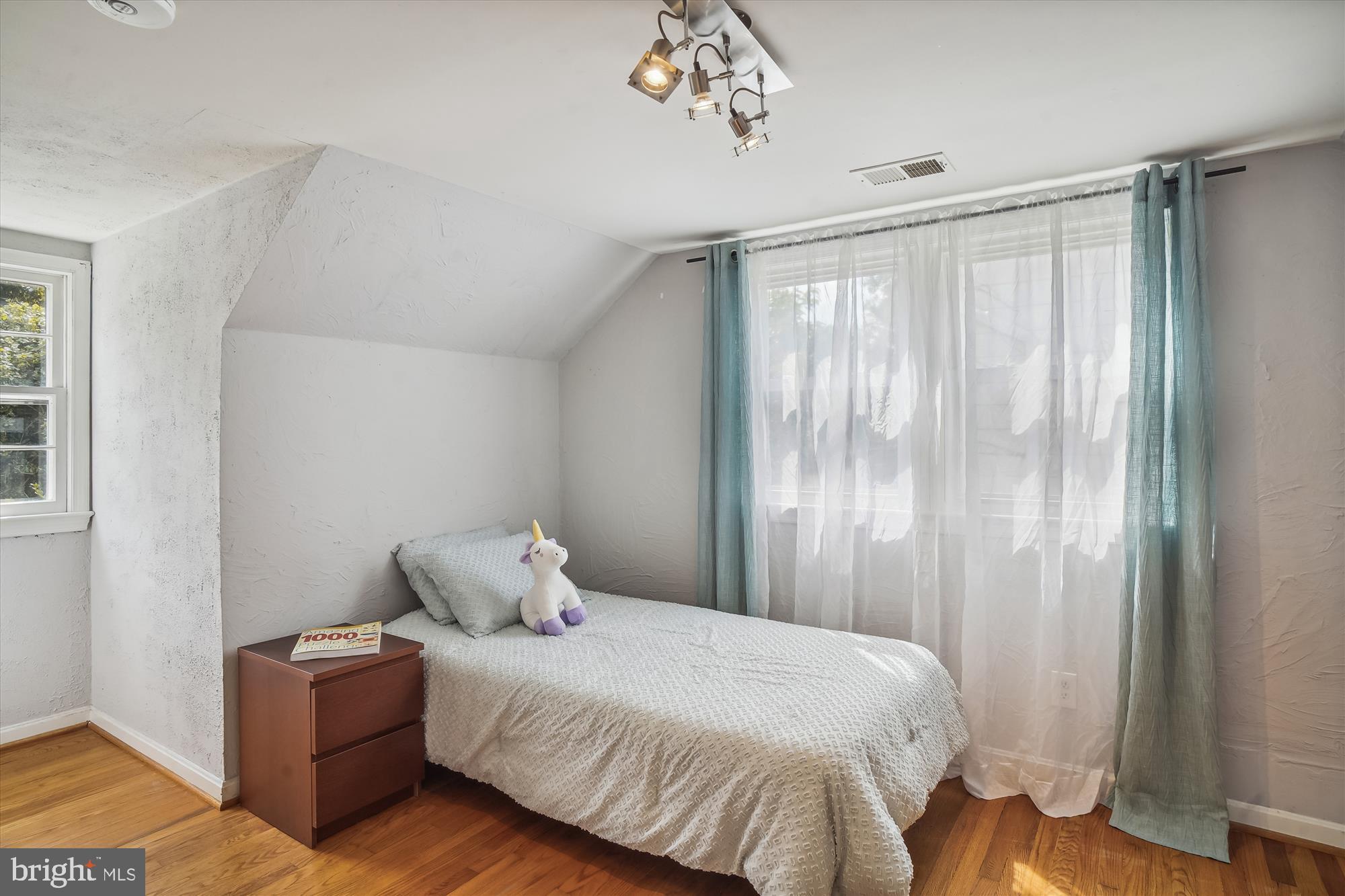 WEST END PARK - Residential