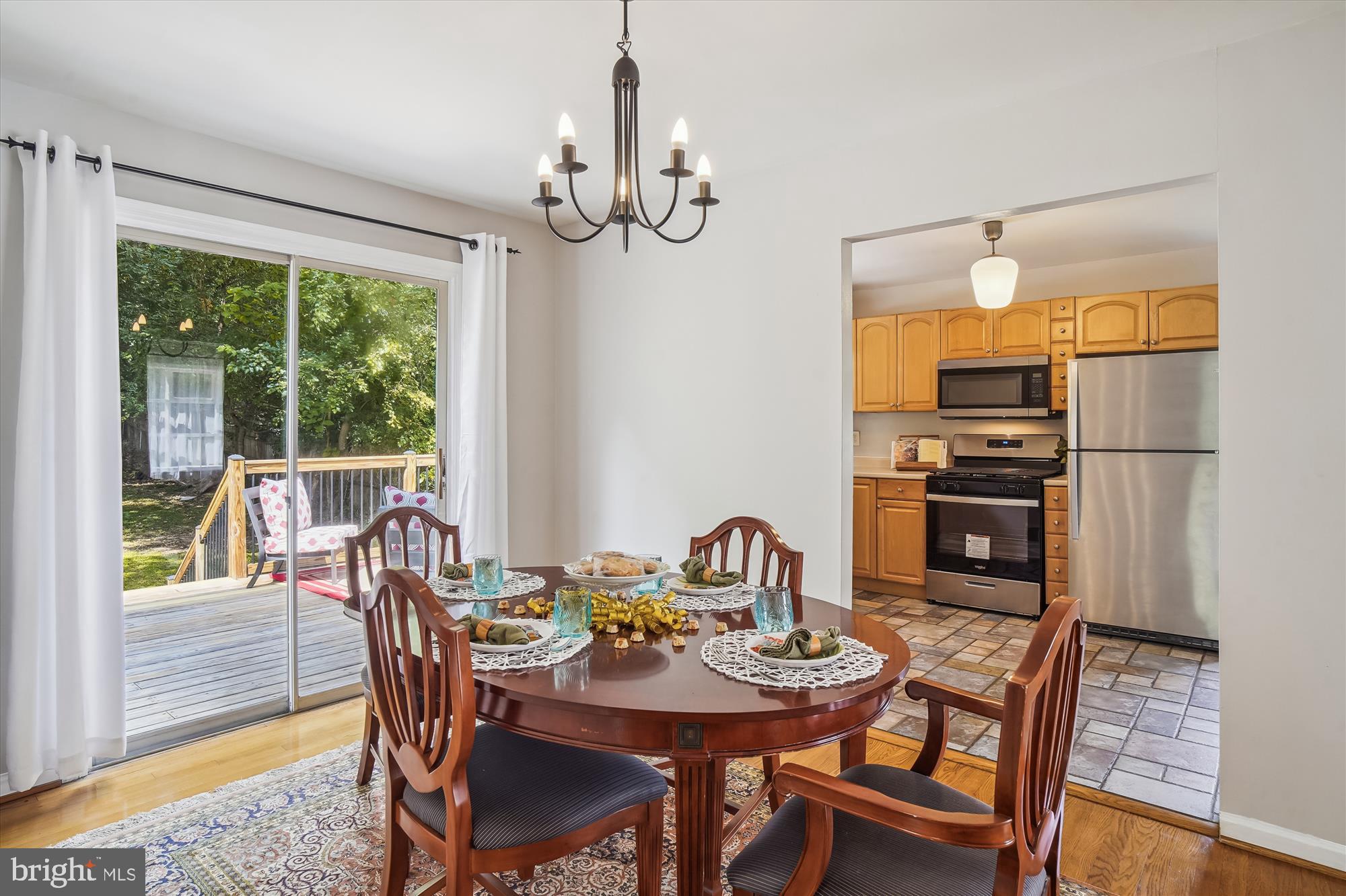 WEST END PARK - Residential