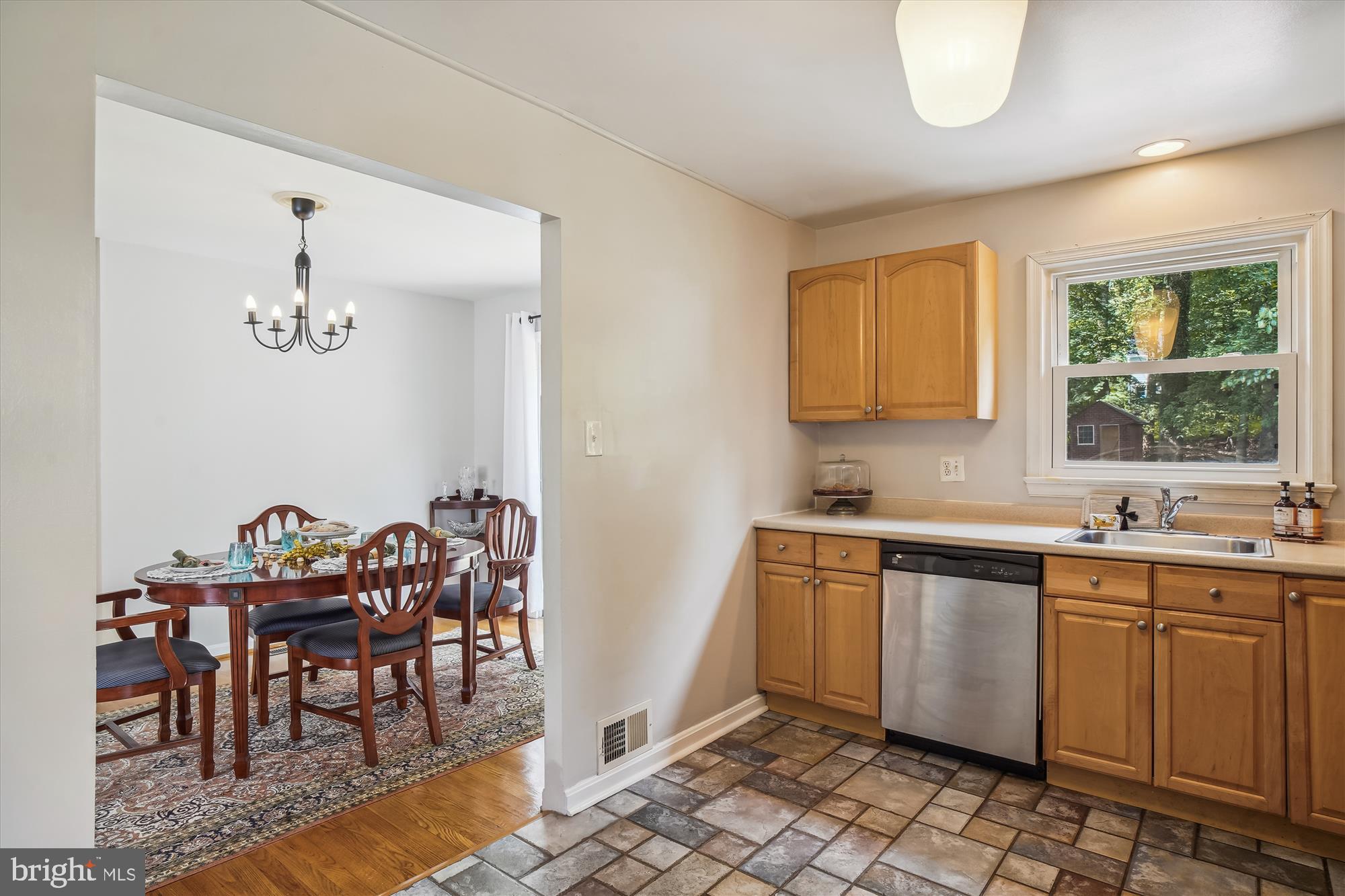 WEST END PARK - Residential